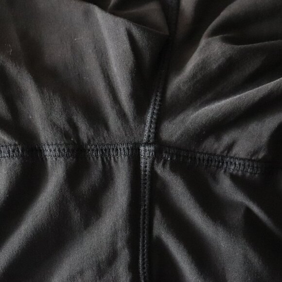 Lululemon Womens Black Sz 8 Turbo Run Athletic Pocket Shorts - Picture 9 of 10